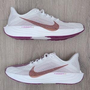 Nike Pegasus Plus Turbo ZoomX Road Running Shoes FQ7261-108 Womens 10.5 MSRP$190